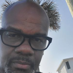 Meet your Posher, Clairmonte